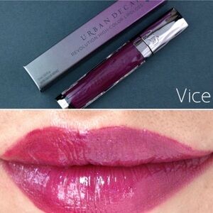⭐☺Urban Decay Vice Revolution High Color Lipgloss